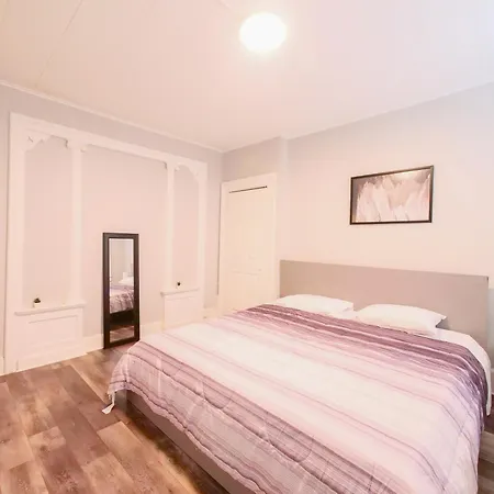 Serene Two-Bedroom Retreat - Close To Nyc Jersey City Exterior photo