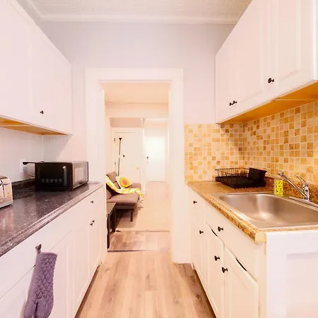Serene Two-Bedroom Retreat - Close To Nyc Jersey City Exterior photo