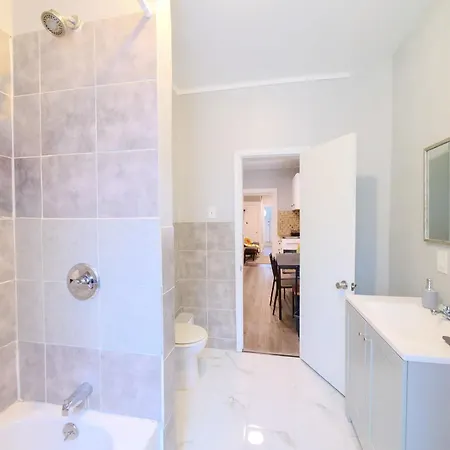 Serene Two-Bedroom Retreat - Close To Nyc Jersey City Exterior photo